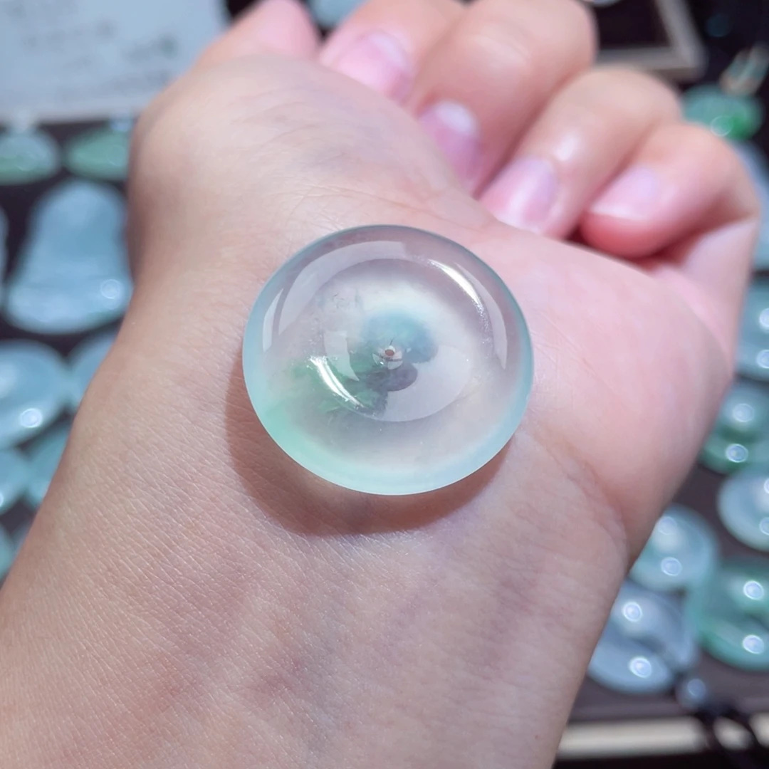 颈饰未镶嵌翡翠扣子