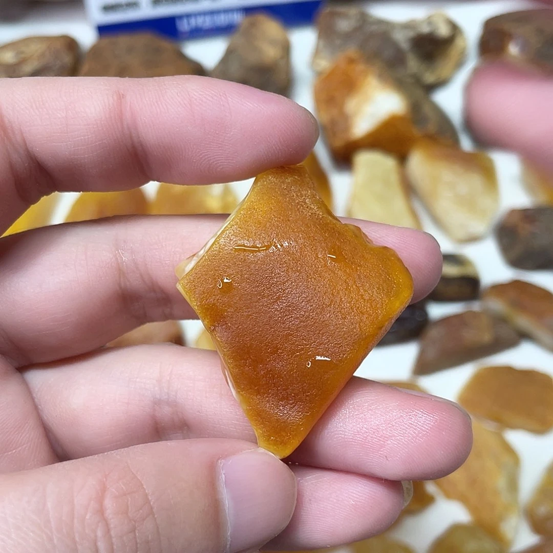 定制琥珀未镶嵌原矿琥珀