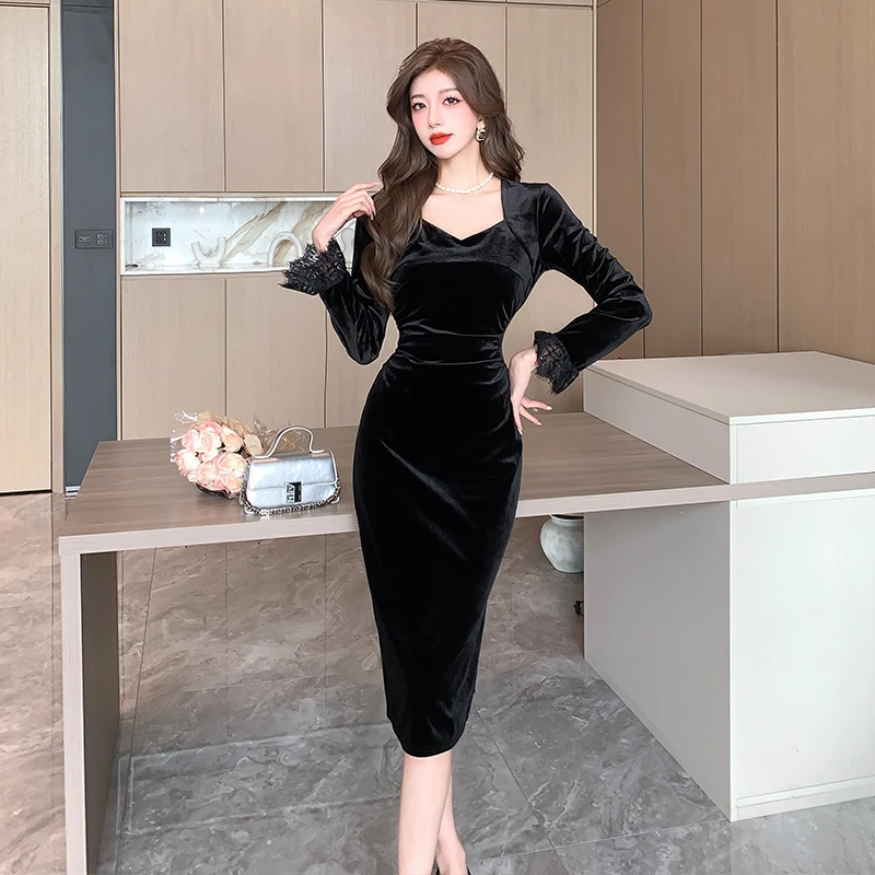 黑色金丝绒连衣裙女2025秋装气质名媛高端法式修身显瘦长裙5806