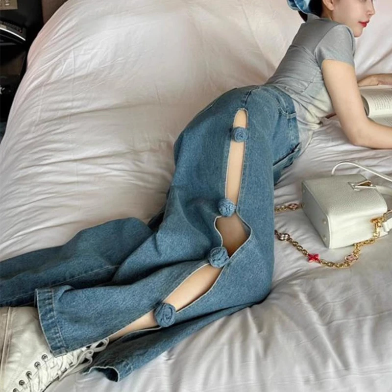 设计感小众辣妹镂空开叉牛仔裤女夏季手工立体花朵宽松阔腿裤长裤