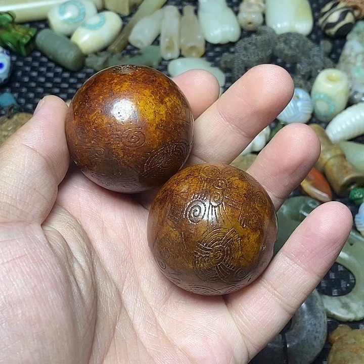 南****和田玉未镶嵌颈饰