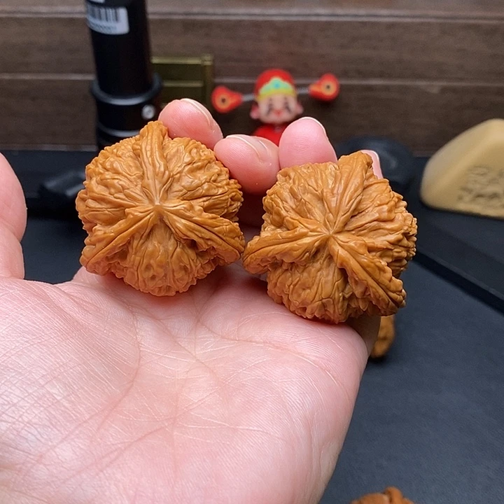 师***生把件文玩核桃白奔