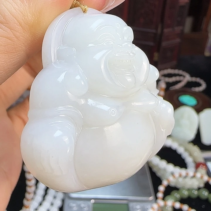 和田玉未镶嵌颈饰定制发货