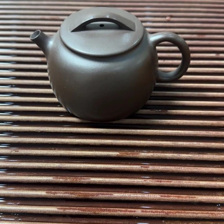 紫砂壶李*敏宜兴紫砂壶