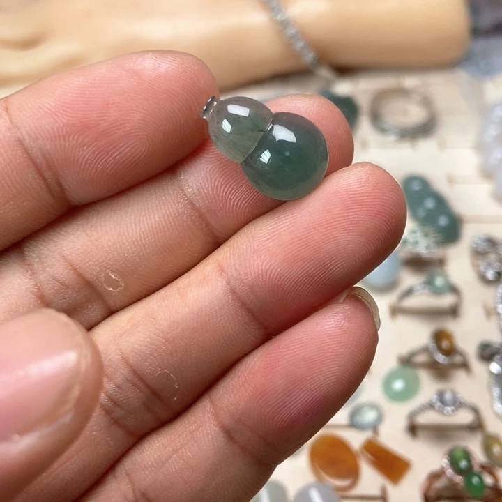 翡翠未镶嵌颈饰天然翡翠
