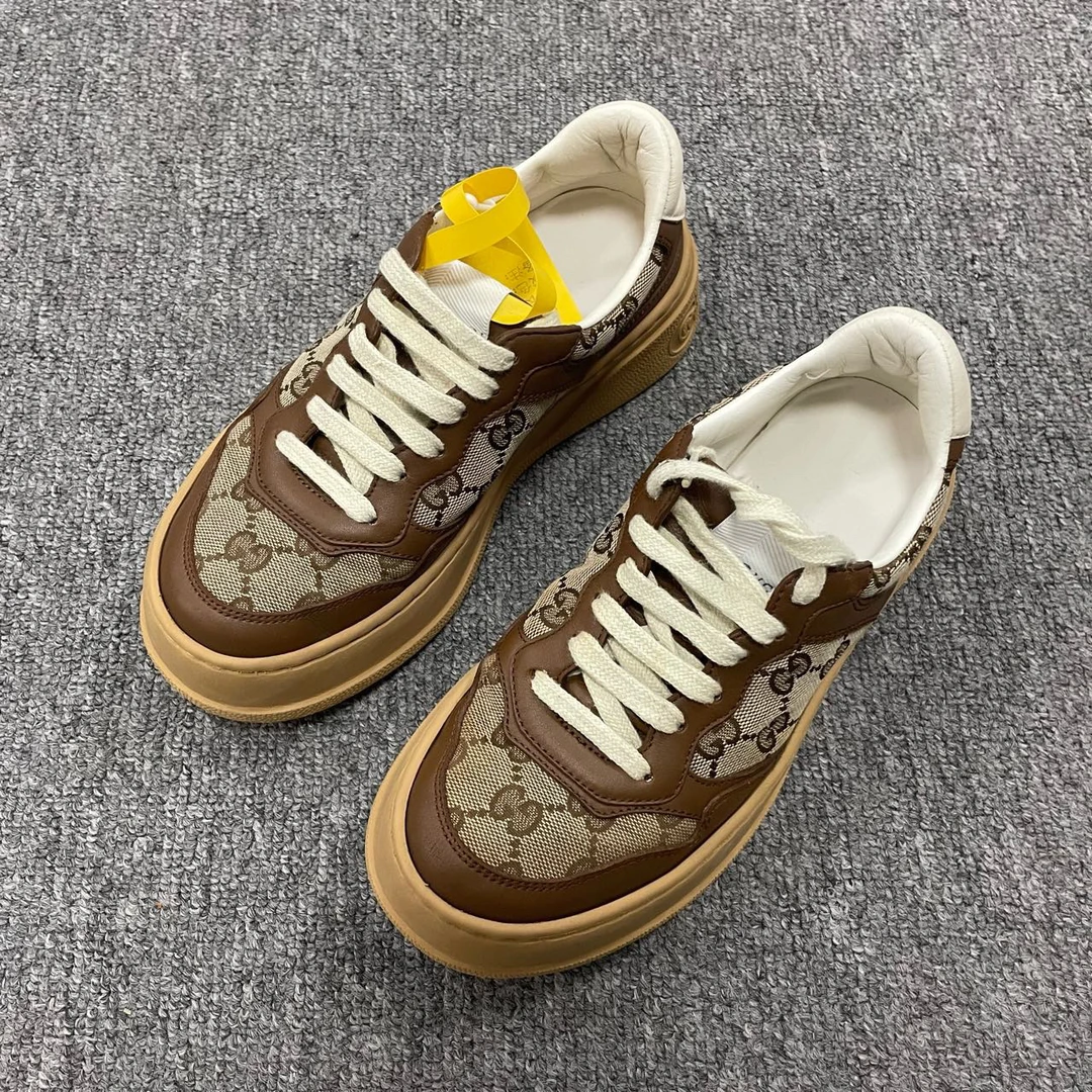 95新 GUCCI/古驰 Chunky B GG圆头舒适低帮板鞋  36码/5614