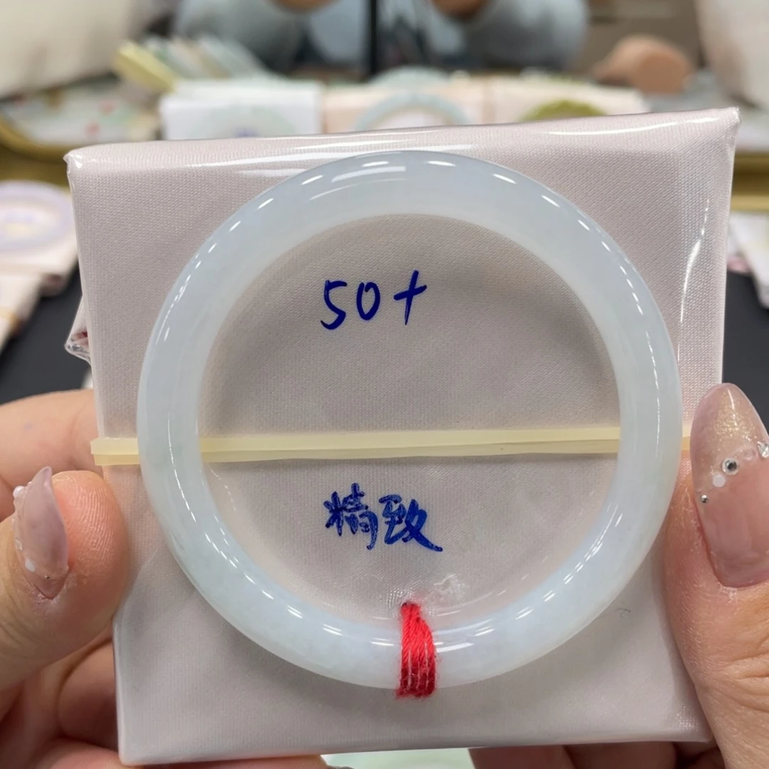 未镶嵌手镯翡翠翡翠