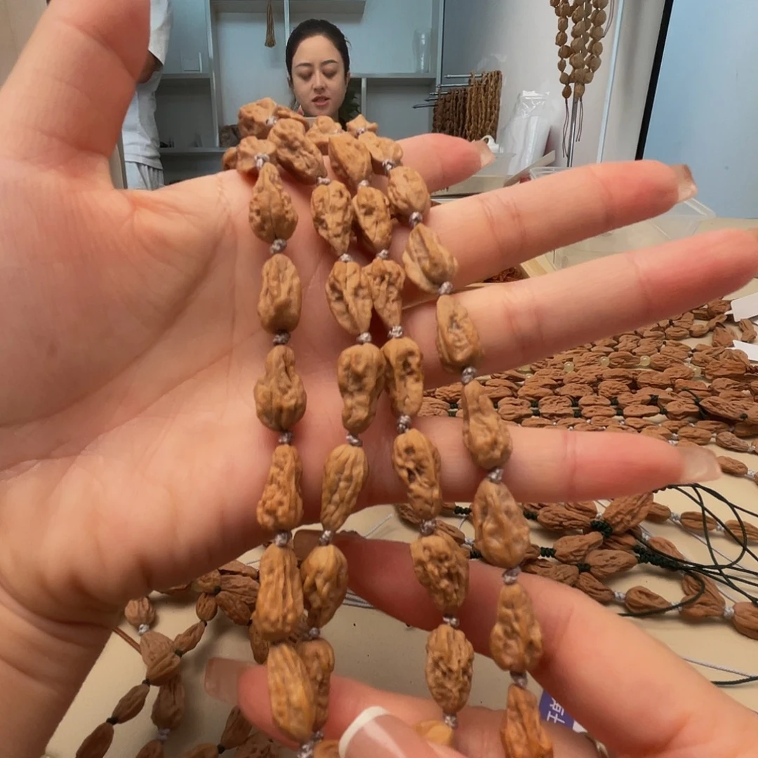 福***前吊坠文玩核桃异形