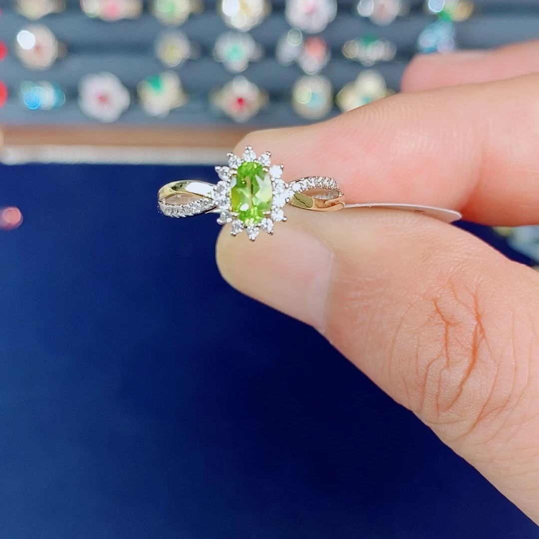 橄榄石银S925镶嵌戒指