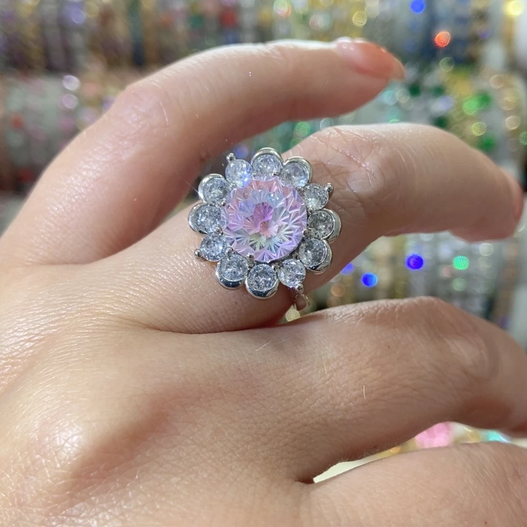 88锆石（处理）戒指