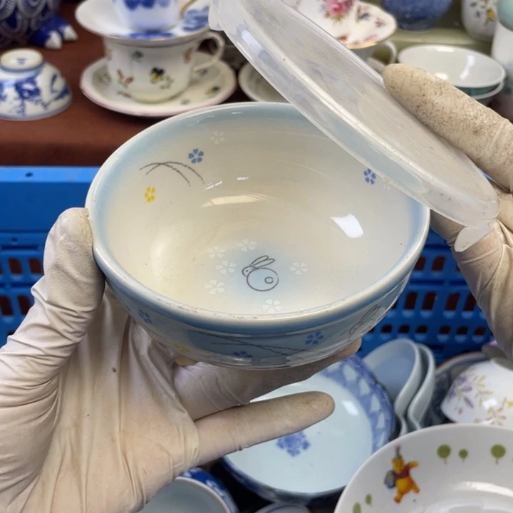 他家瓷器真美…开播了
