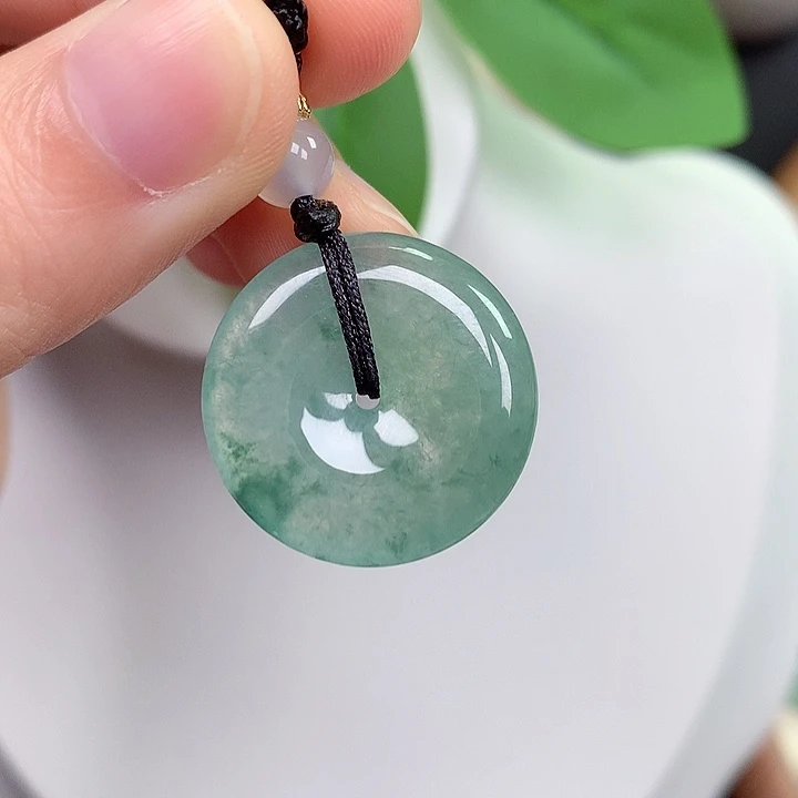 翡翠未镶嵌颈饰平安扣 23-4.8mm