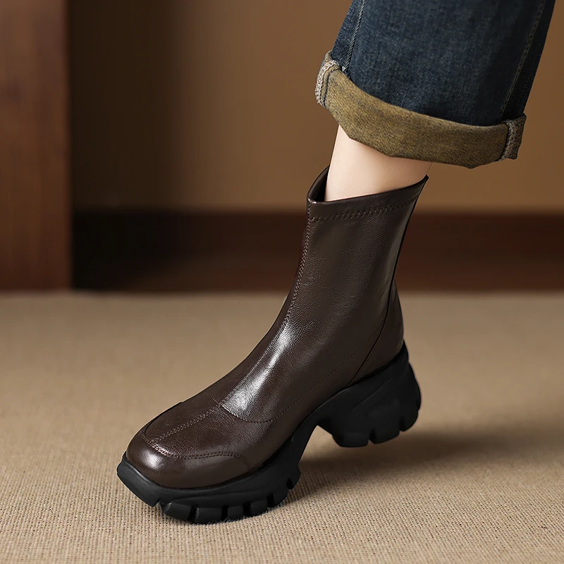 美拉德靴子女圆头坡跟厚底短靴通勤不累脚秋冬款弹力靴时尚瘦瘦靴