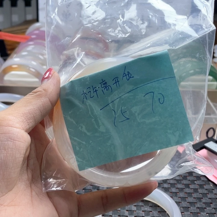 手镯玛瑙/玉髓合金