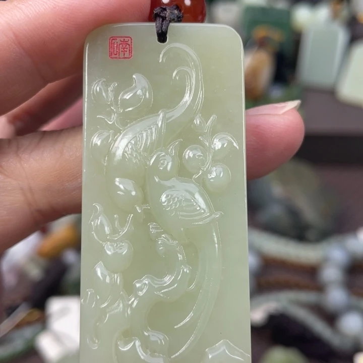 和田玉未镶嵌吊坠(不含链)