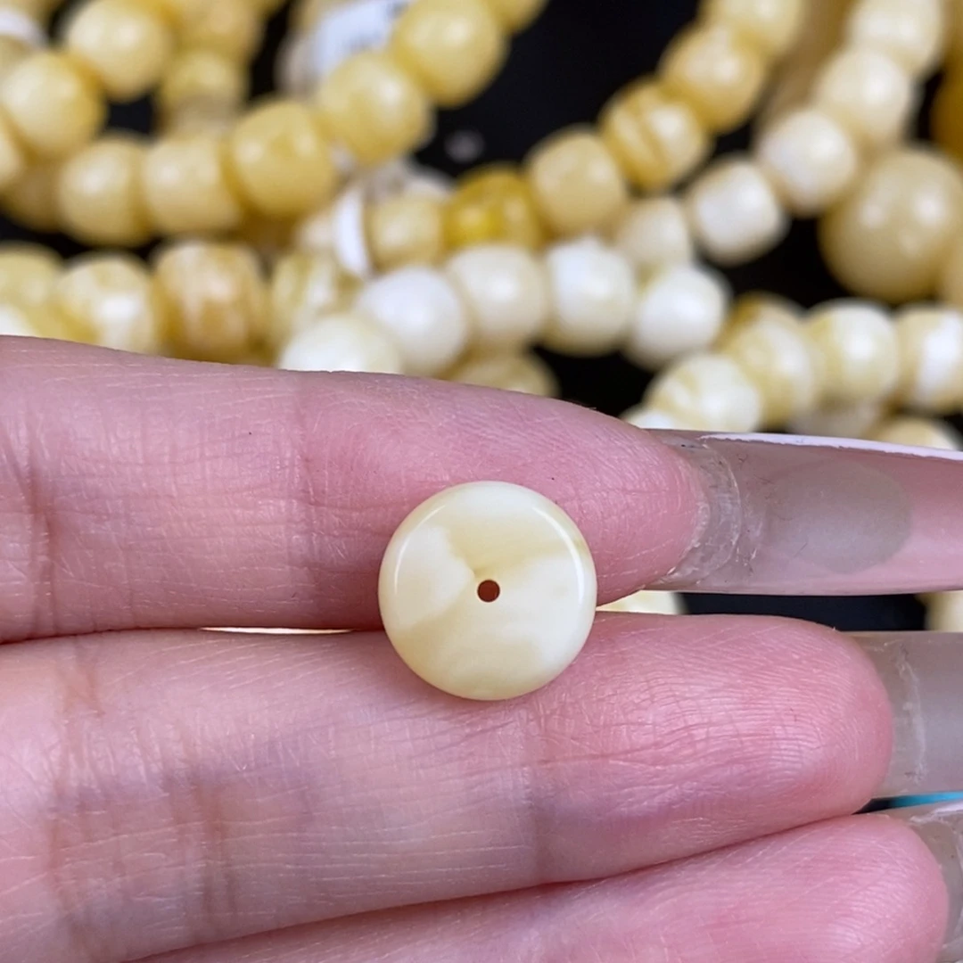 琥珀未镶嵌珠宝奇石205