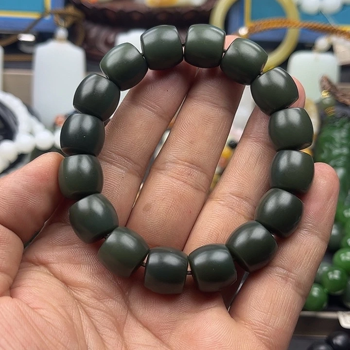 和田玉手串未镶嵌何***途