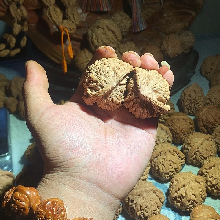 文玩核桃把件官帽飞蛇
