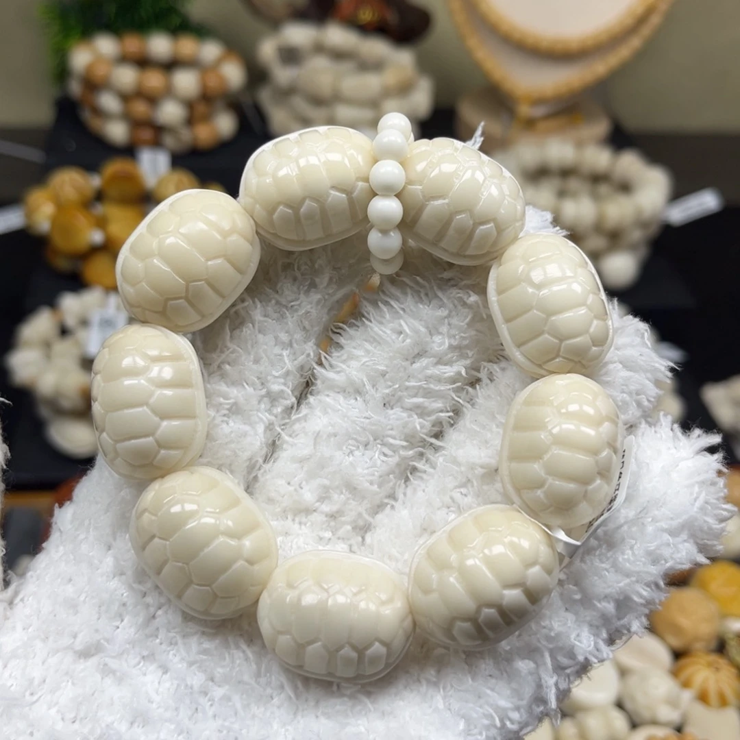 菩提根/象牙果吊坠1.18.36富甲