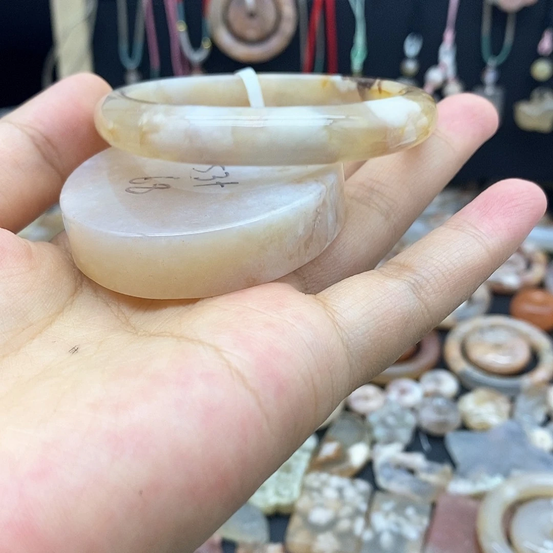 玛瑙/玉髓颈饰未镶嵌53