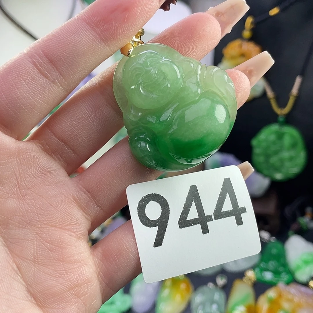 翡翠未镶嵌吊坠(赠链)