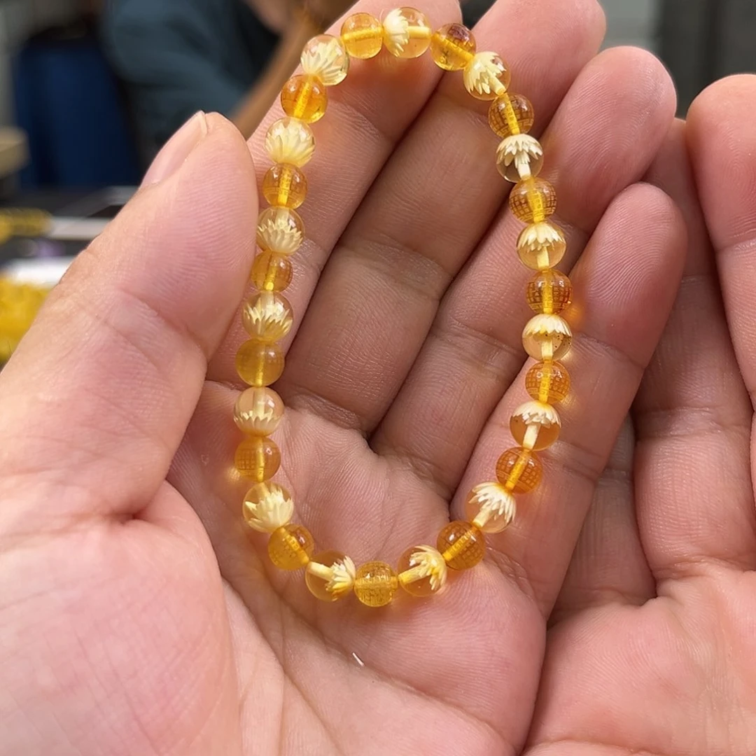未镶嵌琥珀裸石琥珀