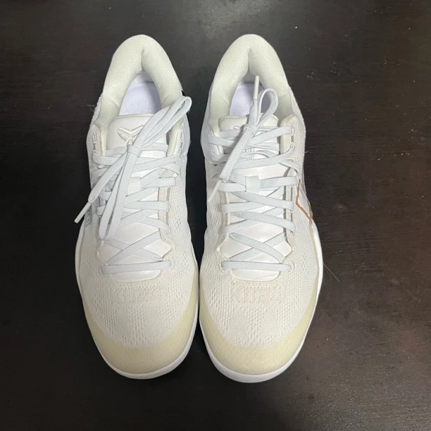 科8纯白 43码无配盒 成色新