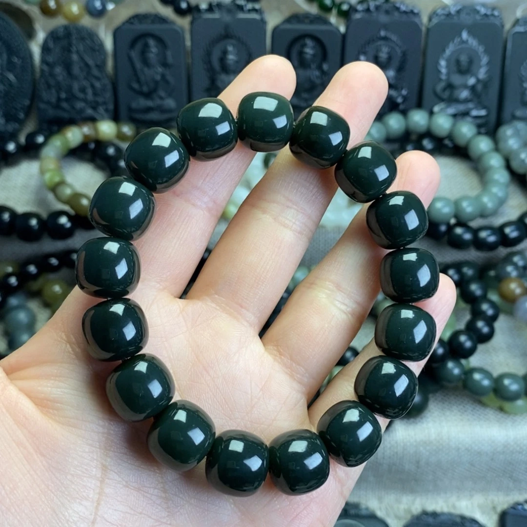 和田玉未镶嵌手串