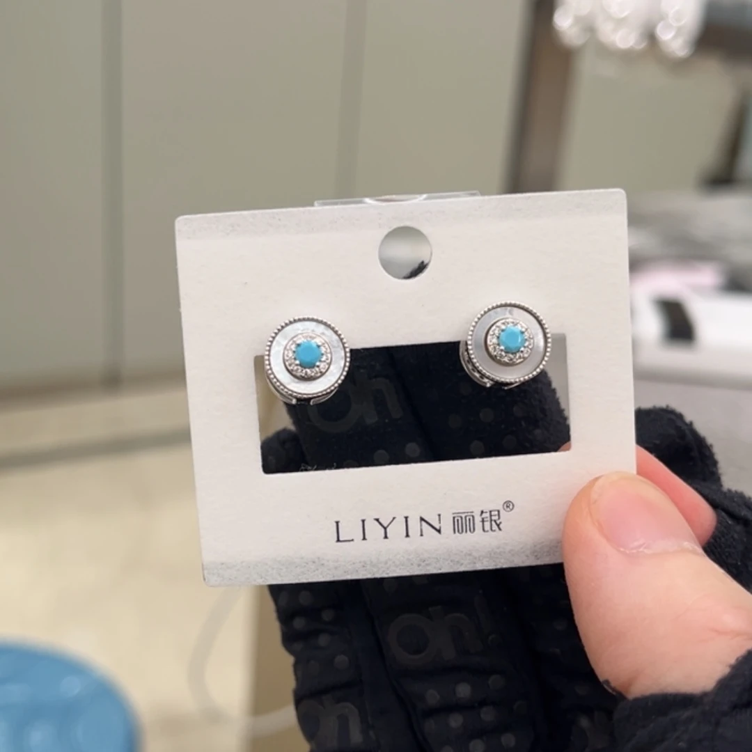 铁合金合金合成立方氧化锆双面带新款高级感耳扣