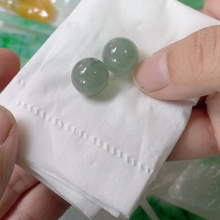 定制翡翠未镶嵌包工