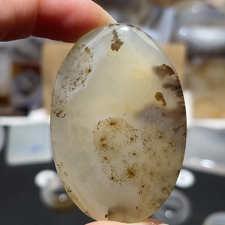 未镶嵌颈饰玛瑙/玉髓