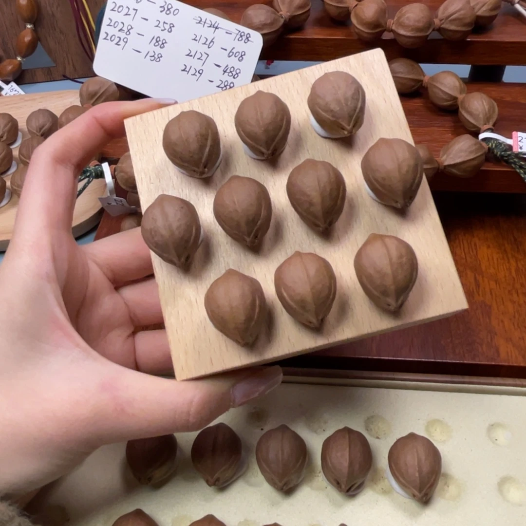 皮***皮橄榄核手串/手链19.526梅林铁核