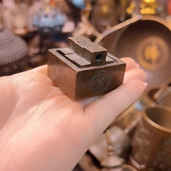 铜12335677889087799998