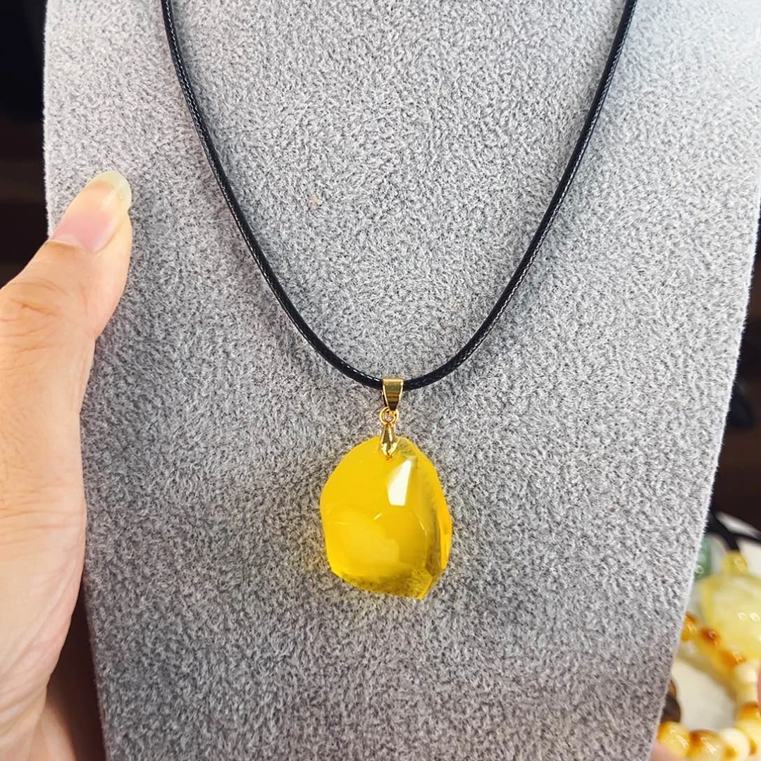 蜜蜡未镶嵌颈饰胶皮料随行吊坠