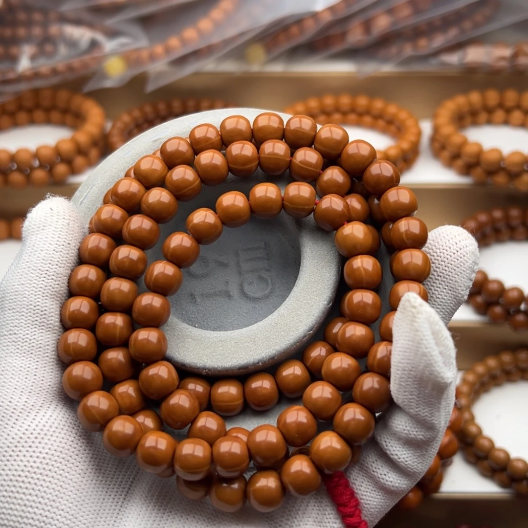 文***哥核桃小凤仙小老行