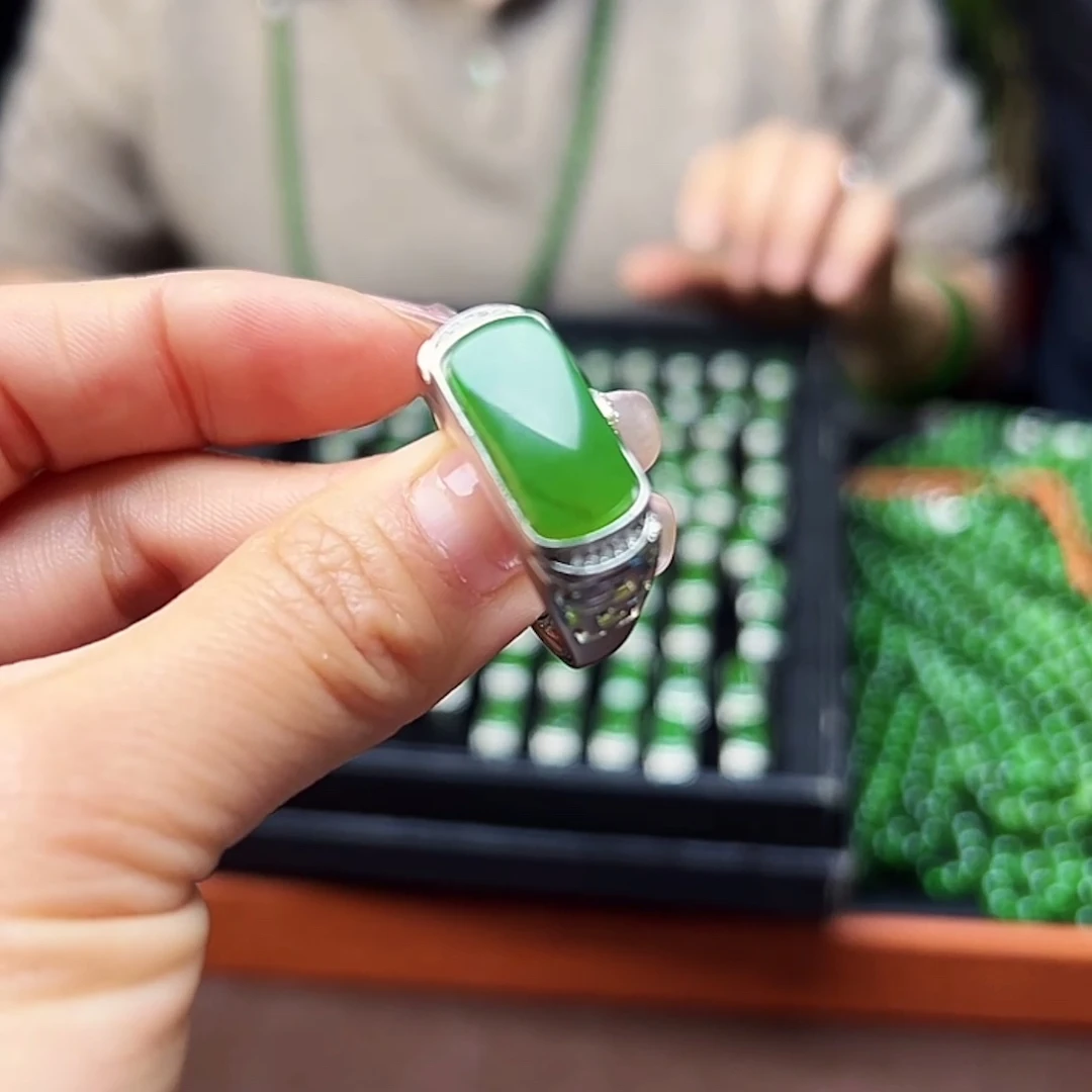 和田玉（碧玉）合金戒指