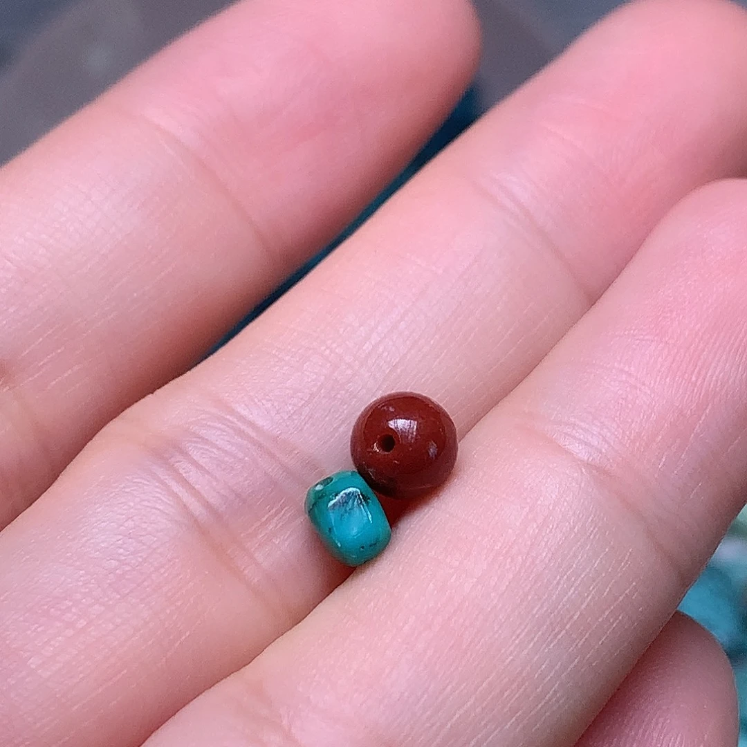 淡***然南红玛瑙未镶嵌珠宝奇石