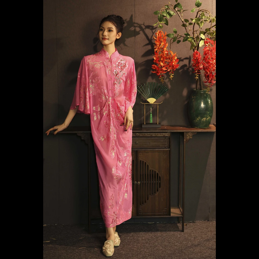 【春园·织梦】XM轻奢法式优雅慵懒浪漫风真丝金皮女士宽松V领连衣裙