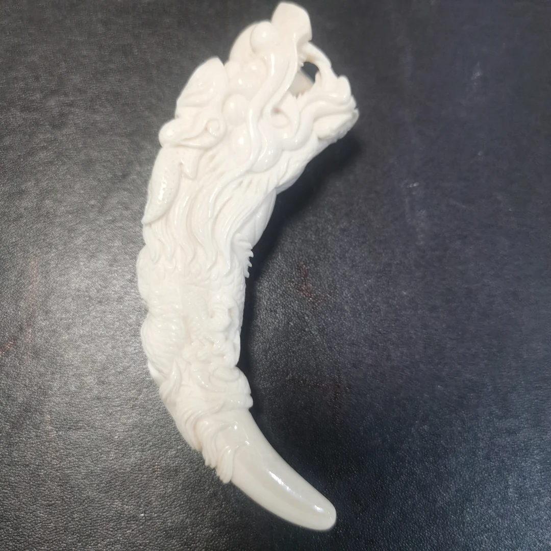 猛犸约52.5克雕刻牙尖QL22