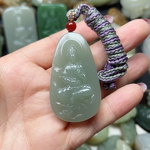 颈饰未镶嵌和田玉