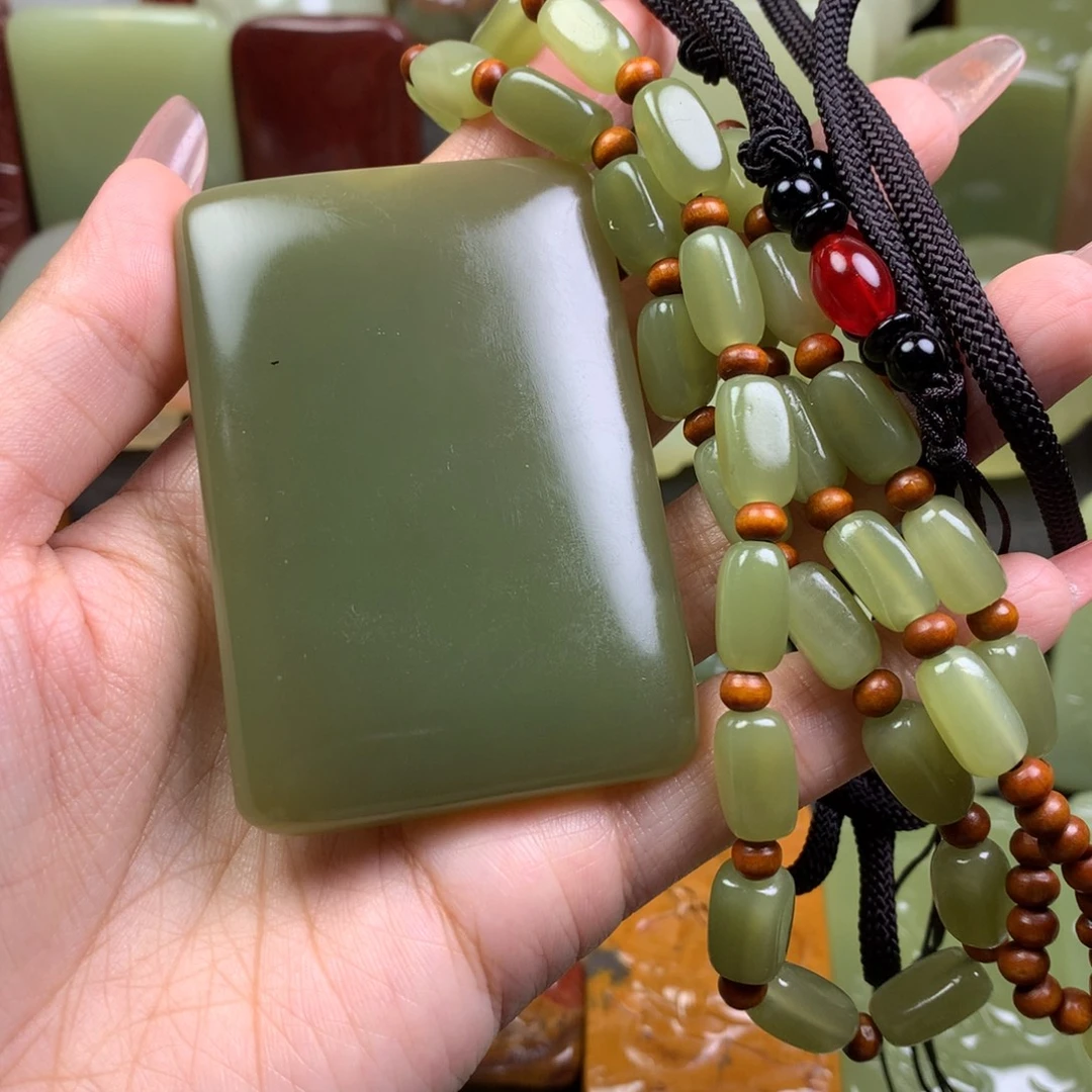 新疆昆仑山料牌子