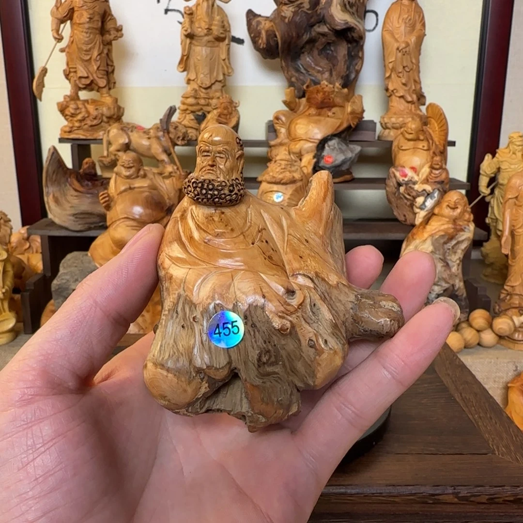 崖柏小木匠艺雕一物一拍