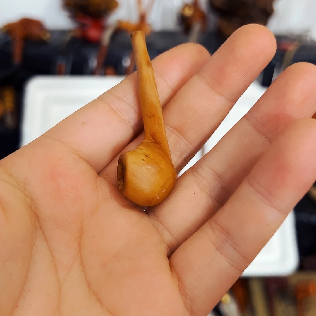 任***渡香榧木是的就是这样下去才
