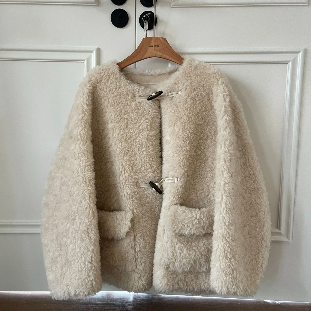 【秋日暖阳】100%羊毛牛角扣时尚百搭宽松保暖圆领毛毛外套女