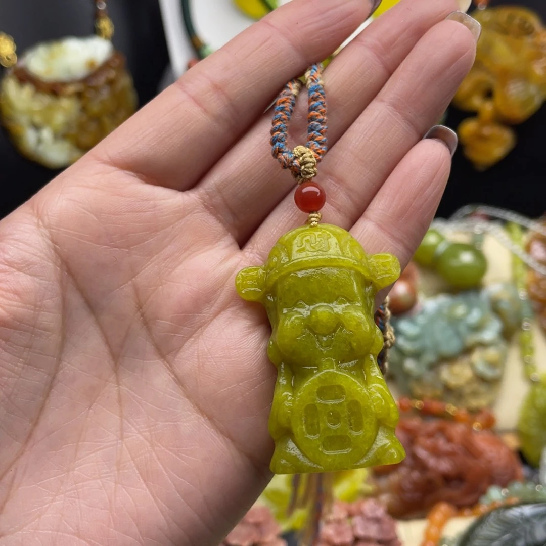 未镶嵌蛇纹石玉颈饰