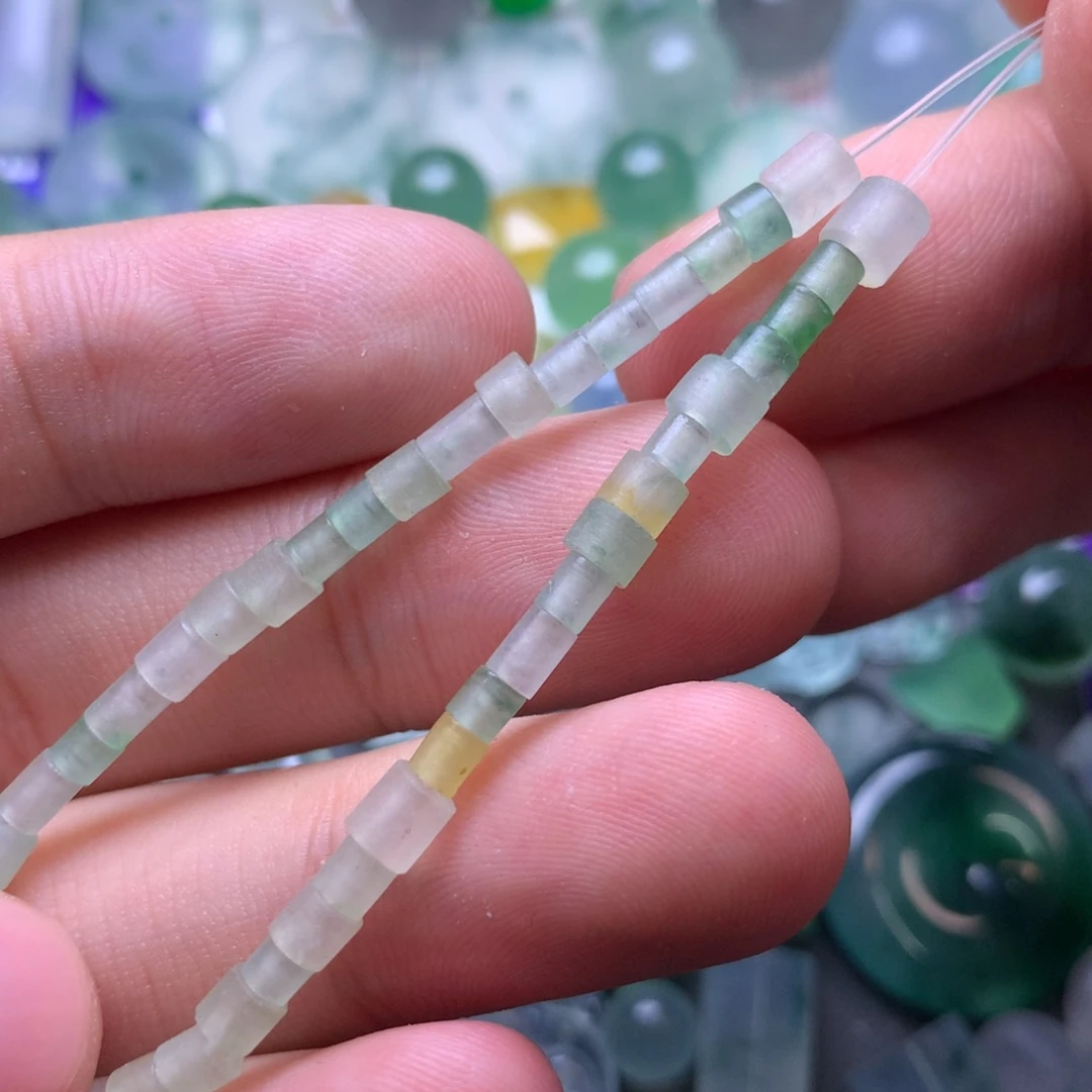 定制翡翠未镶嵌挂件