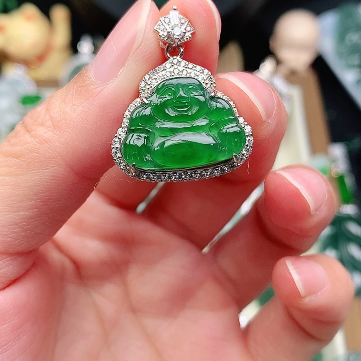 颈饰未镶嵌翡翠吊坠