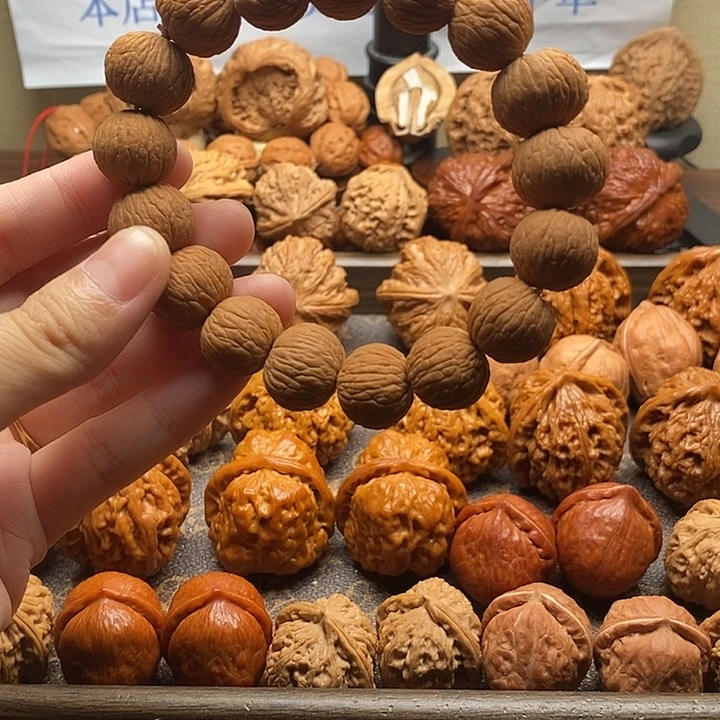 文玩核桃吊坠太*尺寸