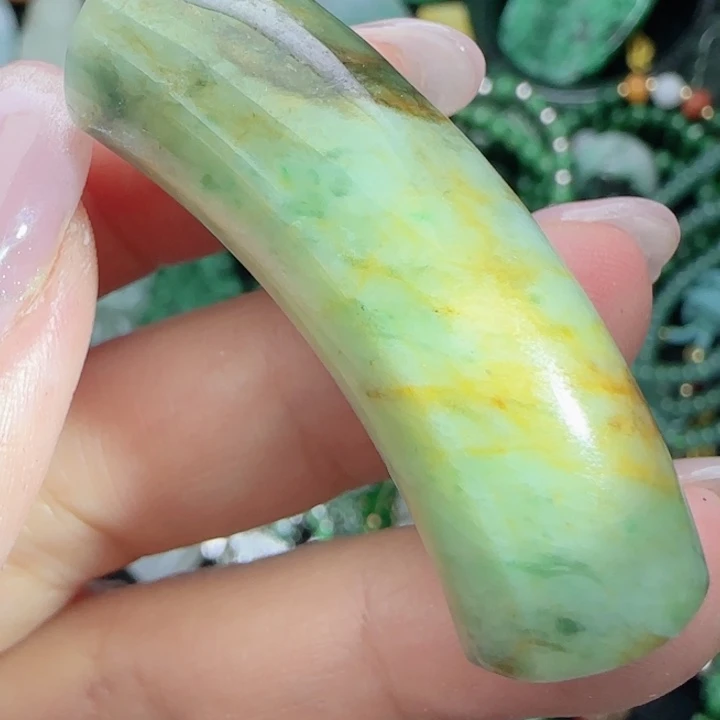 翡翠未镶嵌颈饰天然A货53