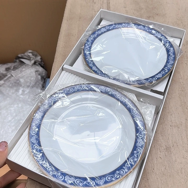瓷片噗哈哈哈哈哈哈哈哈哈